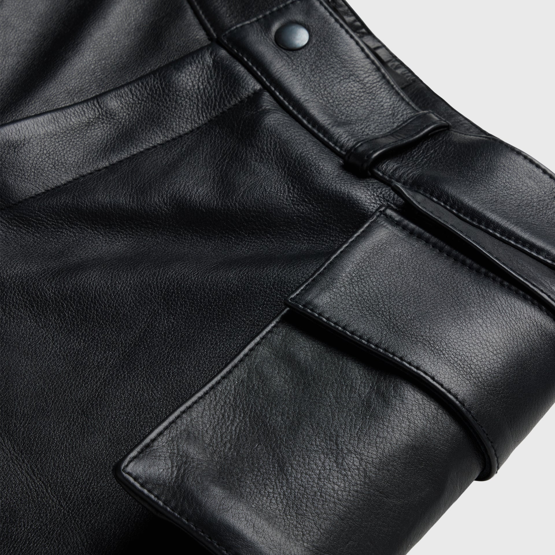 Leather Bourne Shorts Black - Image 5